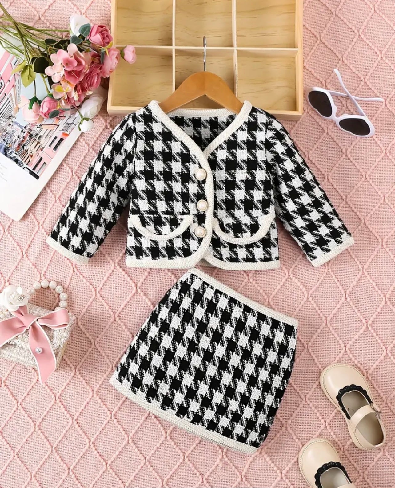 Chic 2pcs Girls' Outfit Set - Elegant Houndstooth Long Sleeve Jacket & Cute Mini Skirt